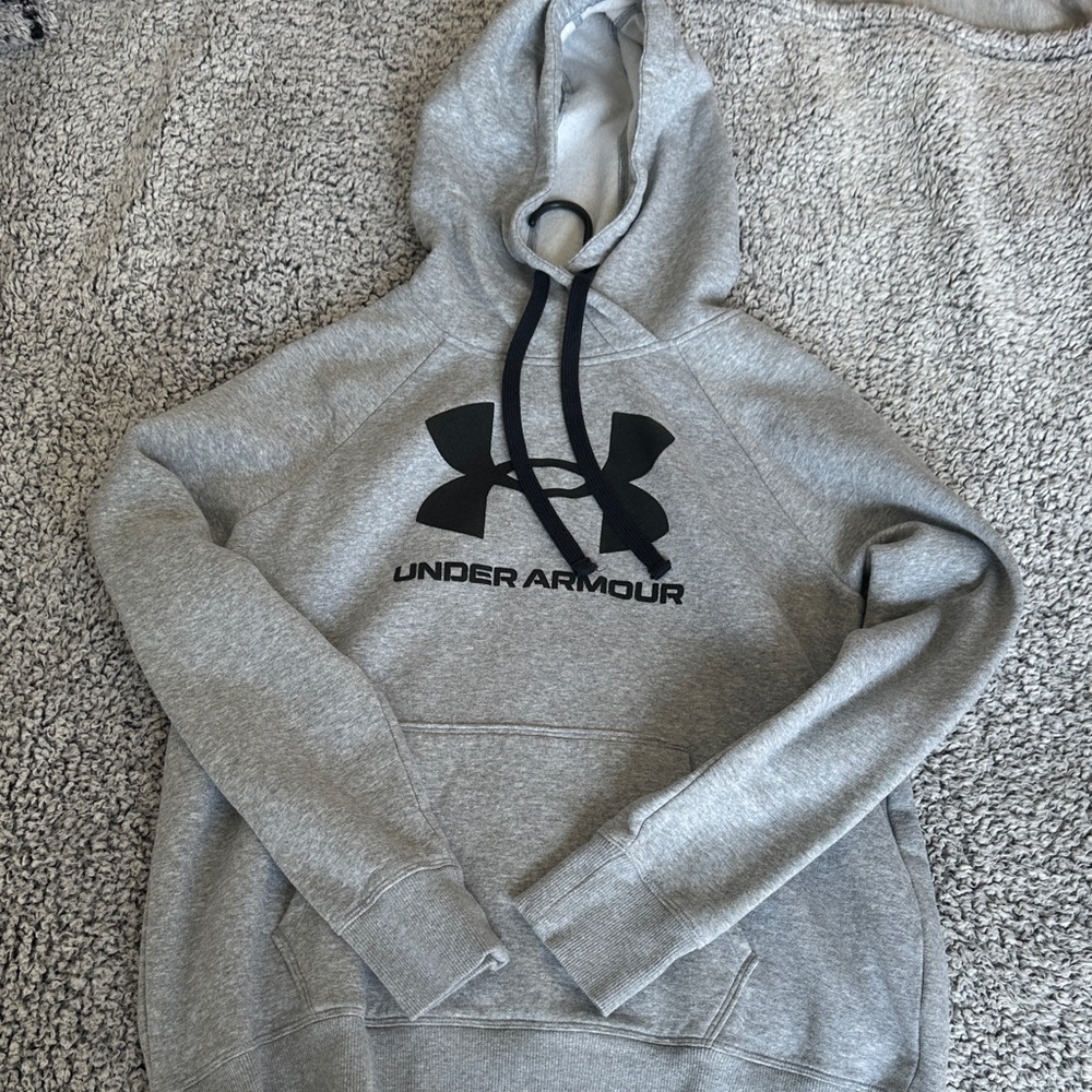 Under Armour Heather Gray Pullover Hoodie